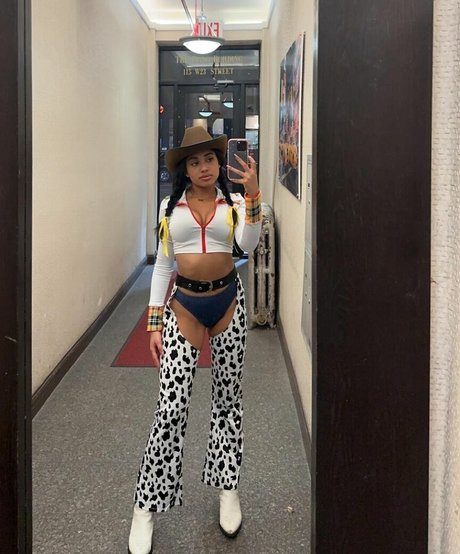 Emma Regala top pornographische galerien