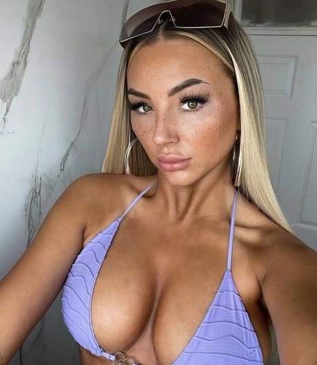 Beth Amelia kostenlose sex foto