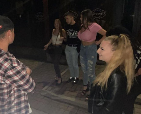 Alexia C xxx nette bild