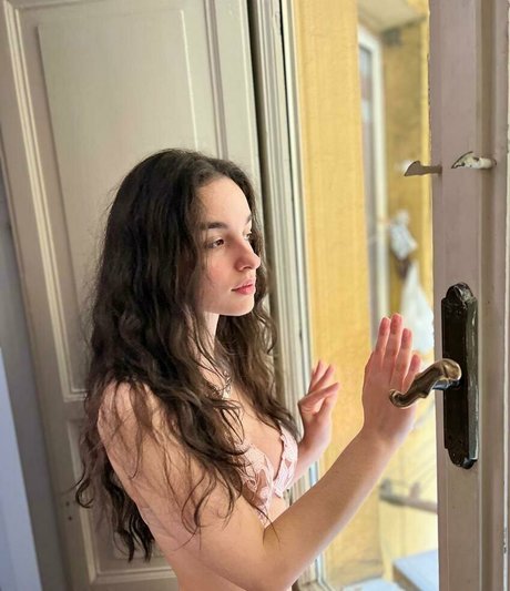 daliluu kunst erotische galerien