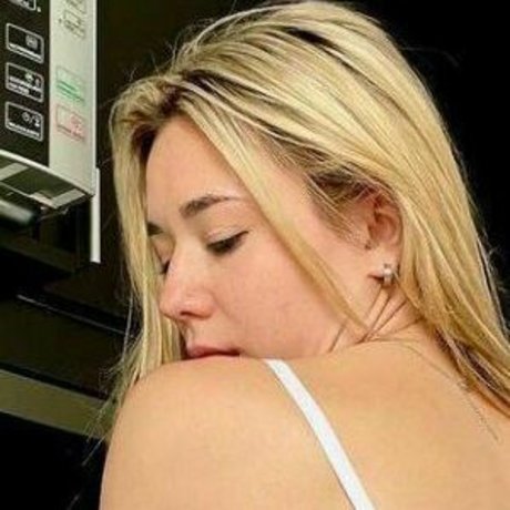 ccamve erotische nackten foto