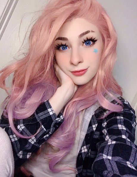 Spaceyellise hübsche porno fotos