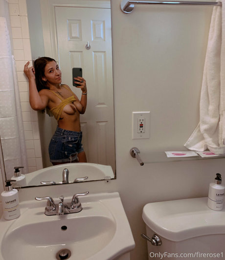 firerose1 schöne nackte galerien