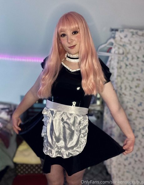 sunkensuccubus hübsche akt bild