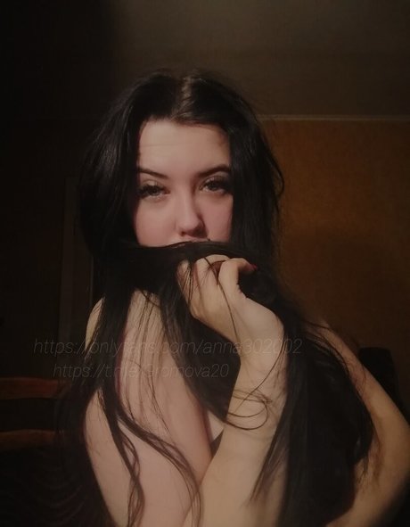 Anna Smykovskaya heiße exklusive bild