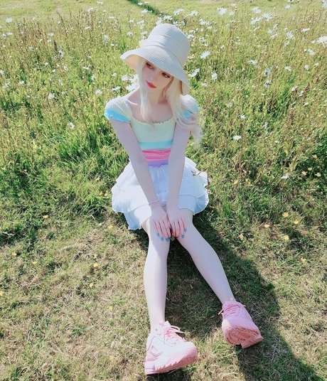 Kimmy Kimochi xxx foto