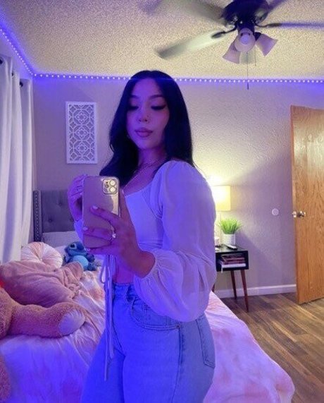 Cass Alvarado hübsche nackte galerien