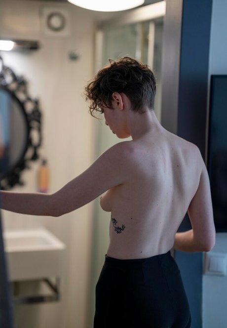 Didem ustuner freie nackten fotos