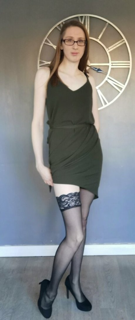 aprilrosejonesxfree Bilder