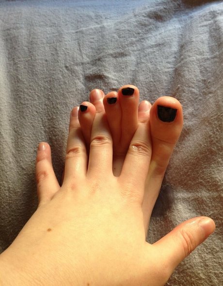 enbyangel nackt foto