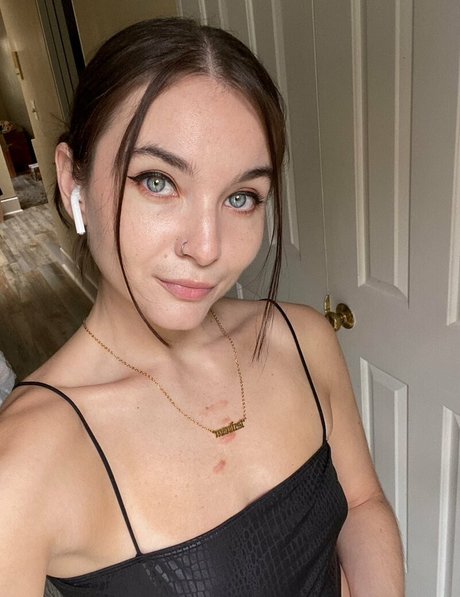 Megan Graves perfekte erotische galerien