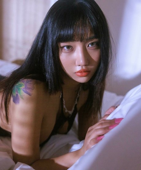 ChloeChoi420 erwachsene bilder