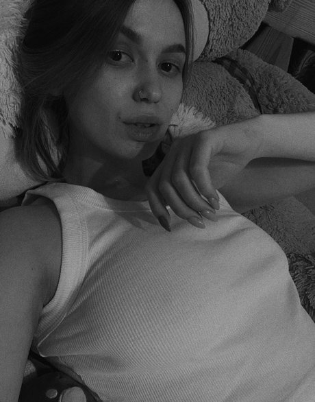 Miraclekity kostenlose nackt galerien