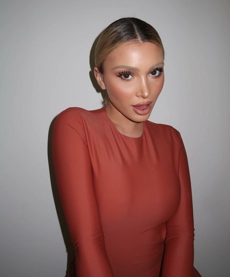 Camaryn Swanson hd sex bild