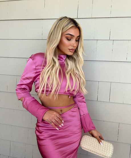 Camaryn Swanson xxx erotische bilder