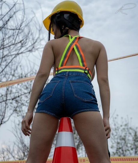 Sharon Wei model kunst bilder