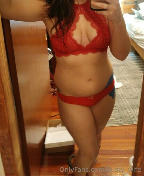 busty wife nackte archiv