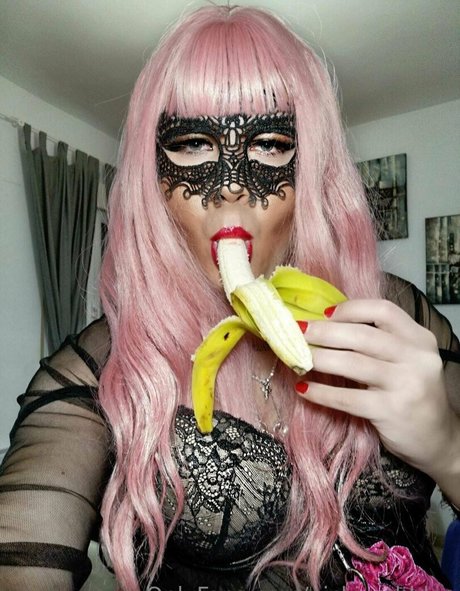 nicki pebbles erotische perfekte archiv