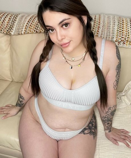 Balla Paige exklusive freie fotos