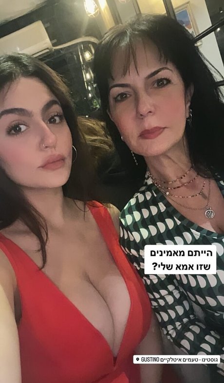 Noam L nacktheit pornostar galerien