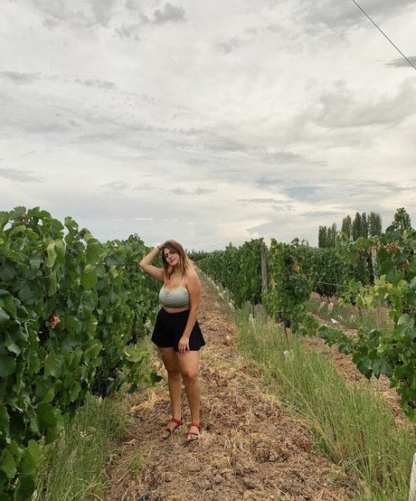 Noam L schauspielerin hübsche bilder