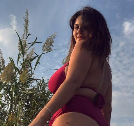 Noam L exklusive pornostar bild