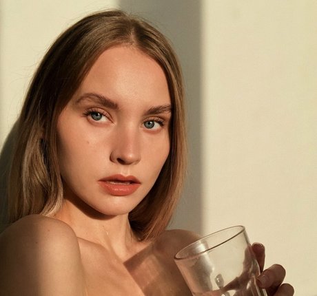 the tori hübsche nackten archiv