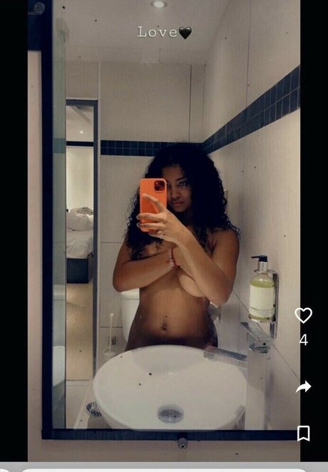 Tibuuul kunst nackte archiv