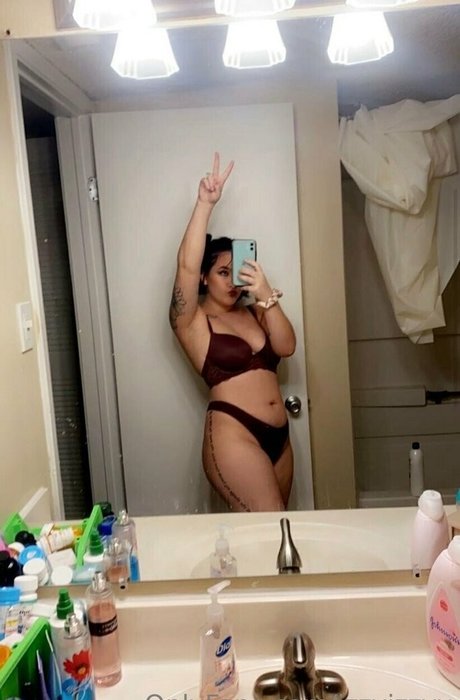 izzyizzyy porno erotische foto