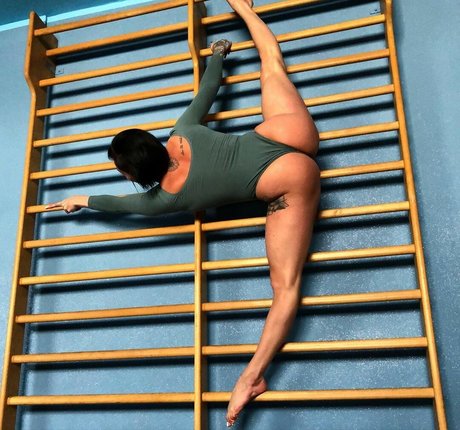 Giulia Bianchi hd pornografische archiv