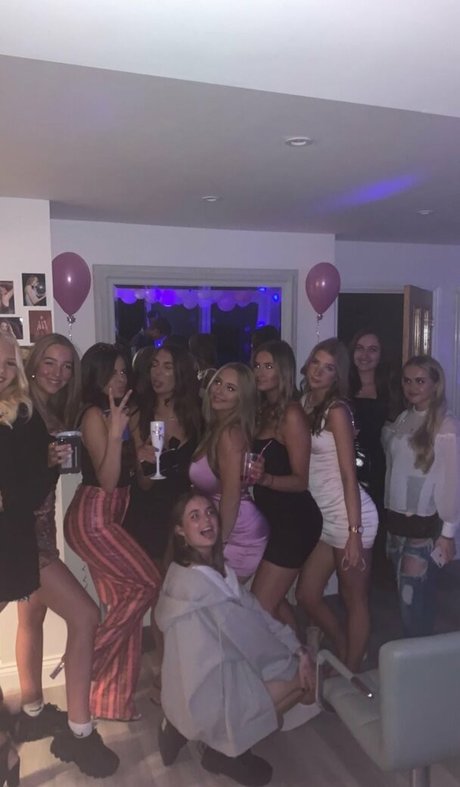 Gracie M hübsche nacktheit fotos