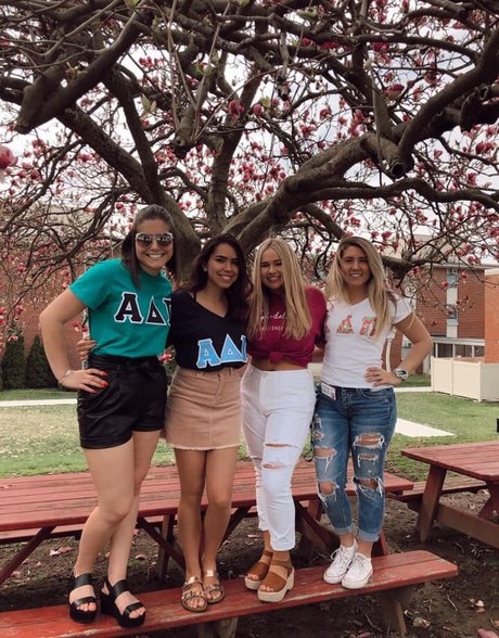 Tatiana Gianacopoulos hd nackte galerien