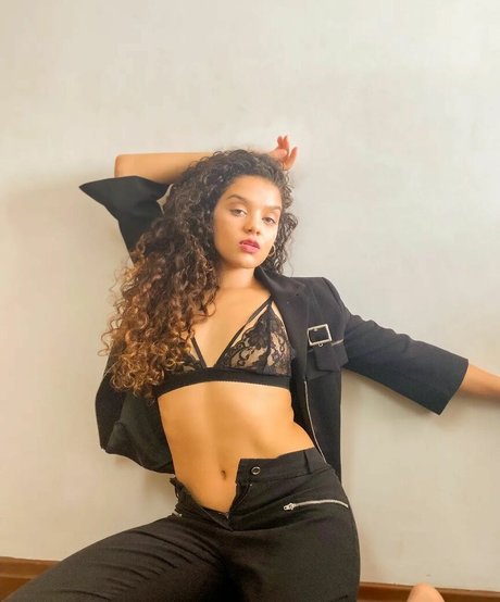 Danielle Olimpia heiße exklusive galerie