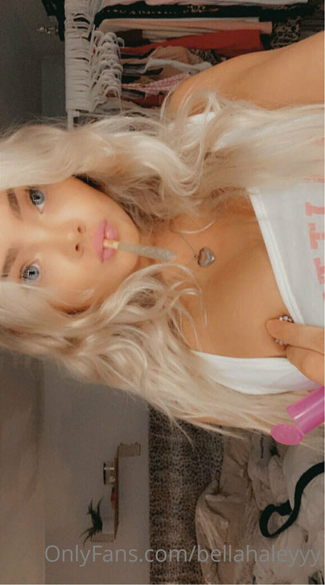 bellahaleyyy heiße exklusive bild