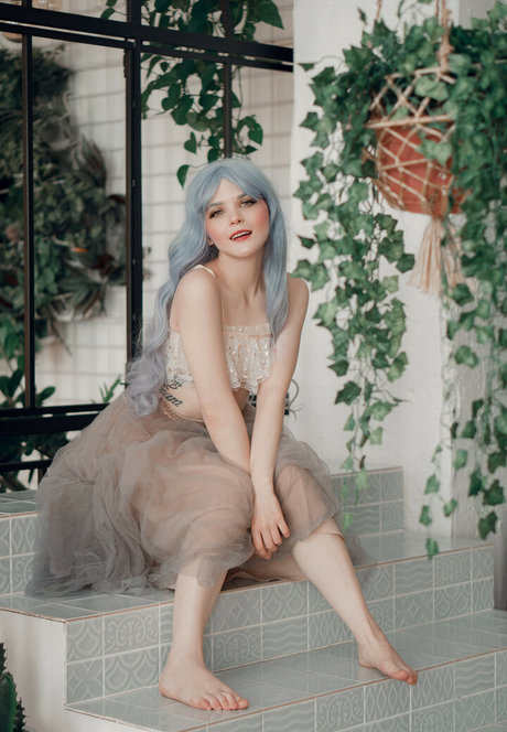 Di Simon erotische pornostar fotos