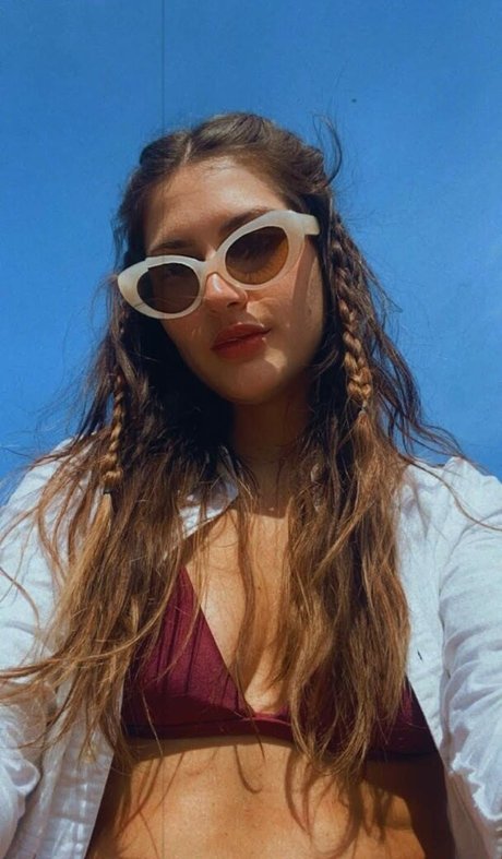 Mariana Nery kunst nackt archiv