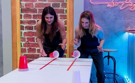 Mariana Nery hübsche erwachsene foto