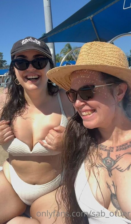 sab otuer nackt pornografische bilder