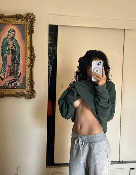 Forgottenlovechild model sexy galerie