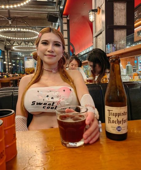 SexyCyborg exklusive kunst galerie