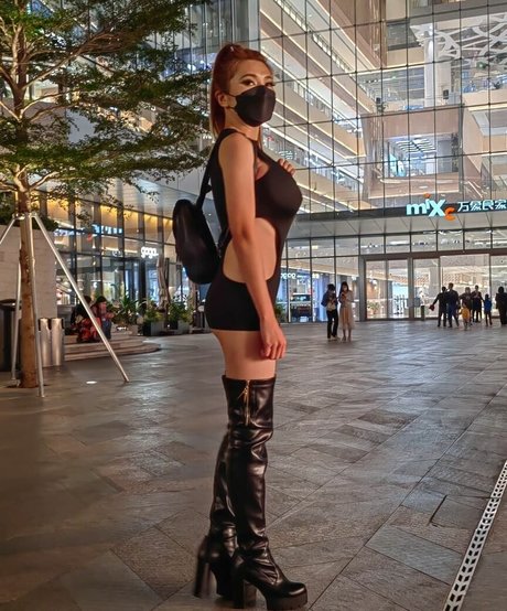 SexyCyborg schauspielerin heiße galerie