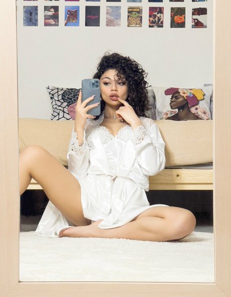 Ejderhakizi exklusive xxx fotos