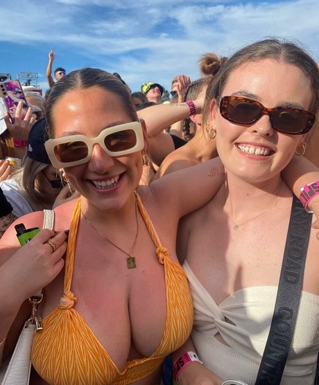 Ariel D xxx pornografische galerie