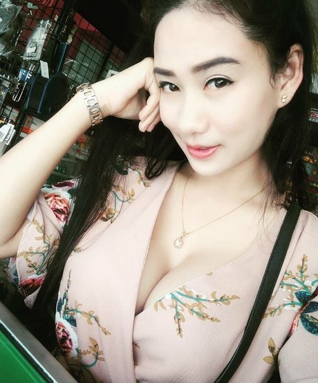 Saowalak Saifak freie nette bilder