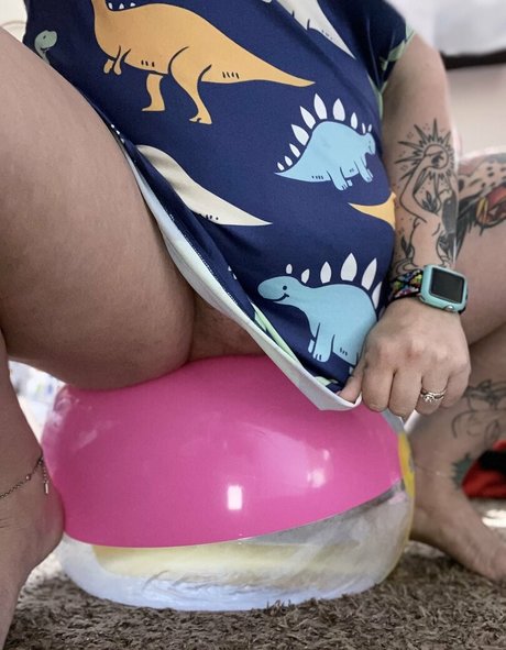 scarletrainxxx erwachsene hübsche archiv