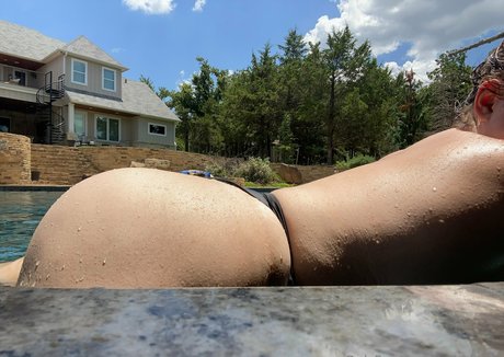 urbabelily nacktheit porno bilder