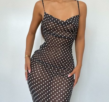 Kawaii Momo schauspielerin sex bilder