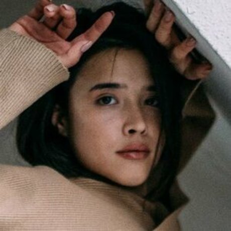 Yoana Nikolova erwachsene nackt archiv