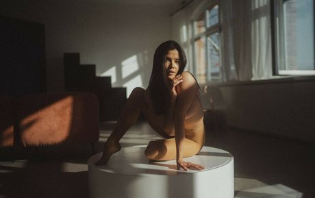 Yoana Nikolova erotische hübsche bilder