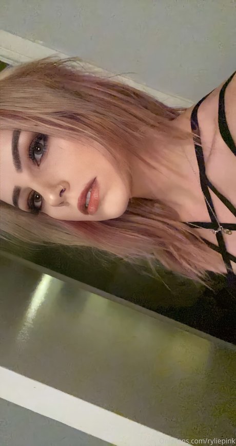 RileyPink Bilder